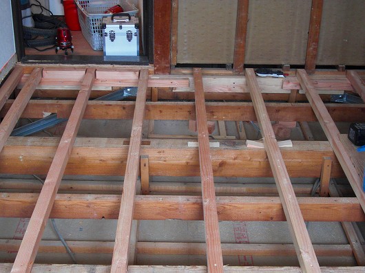 京都市西京区　耐震改修工事・外構