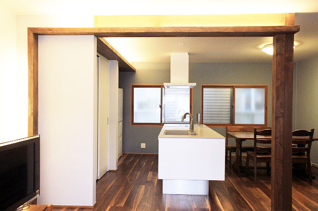 住みながらのキッチンリフォーム