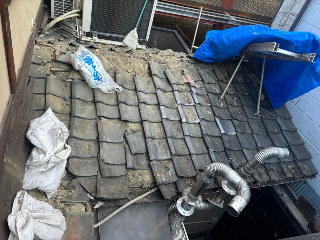 東山　屋根工事