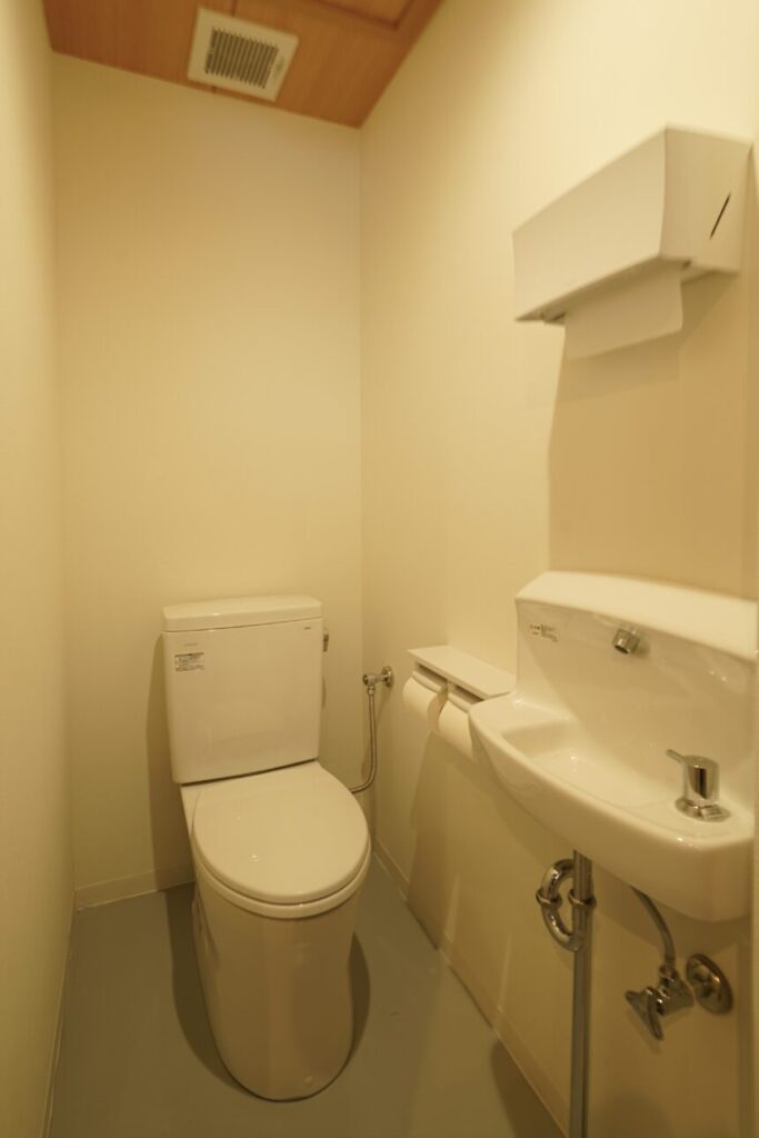 先斗町、日本酒Bar 新装工事