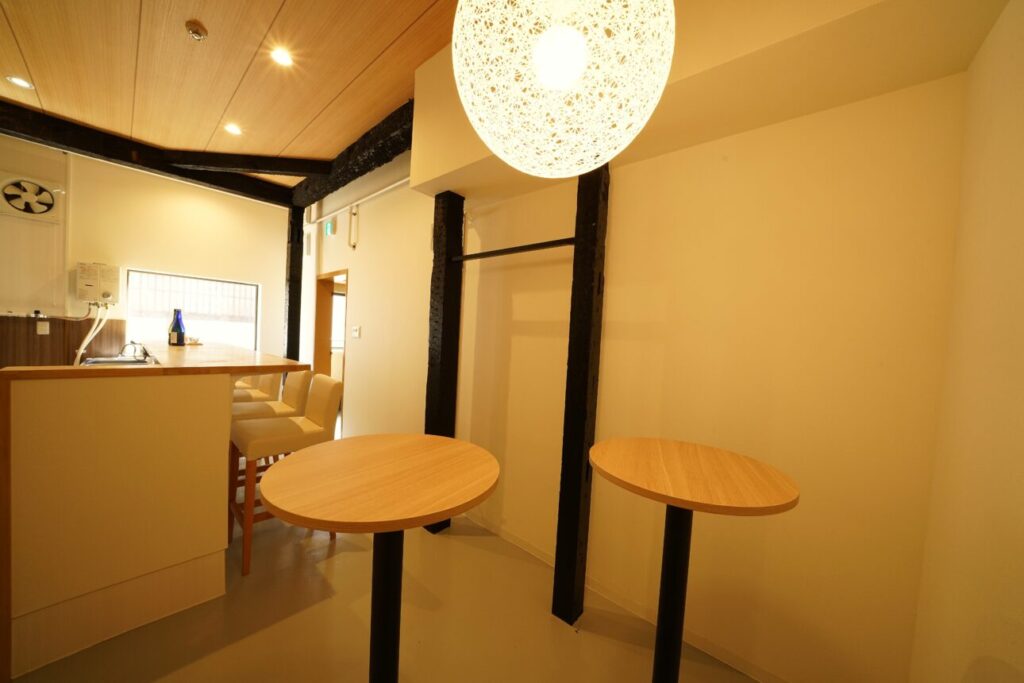 先斗町、日本酒Bar 新装工事